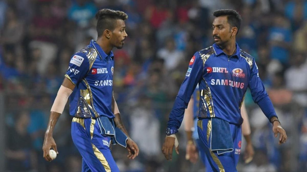 Hardik Pandya (R) and Krunal Pandya play together for Mumbai Indians in IPL