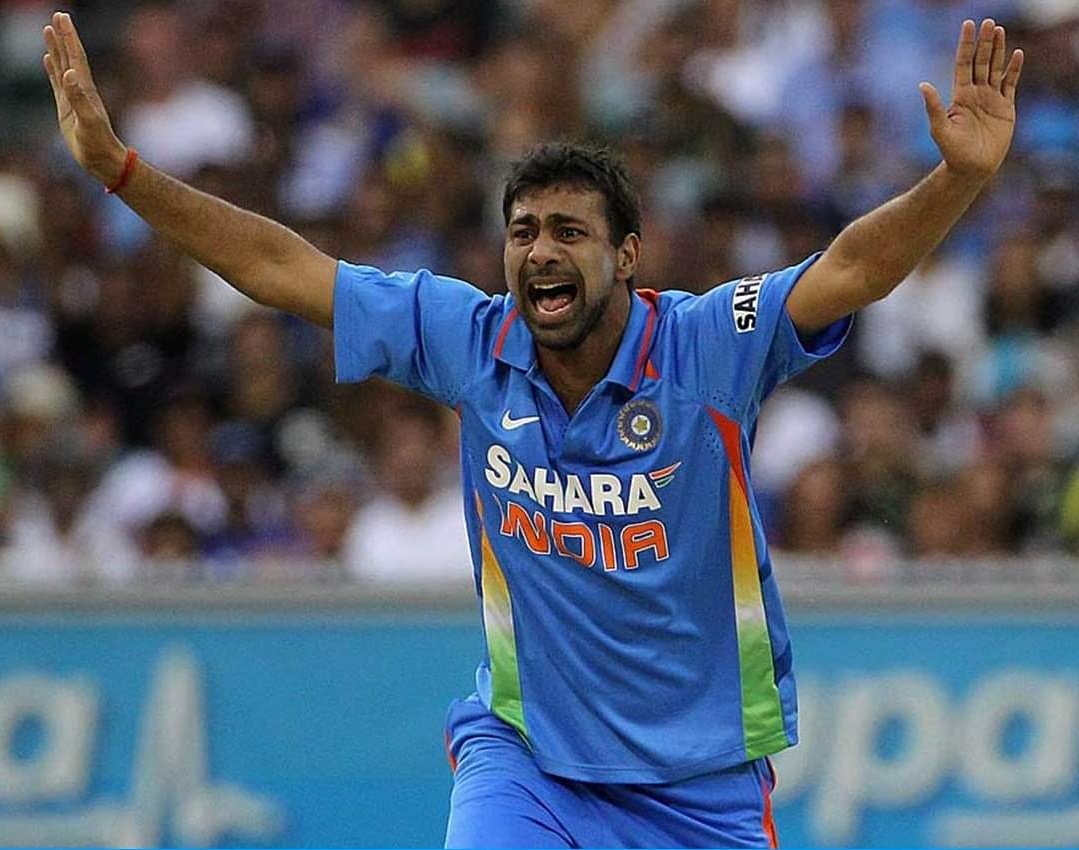 Praveen Kumar picked up 4 wickets in the second final against Australia