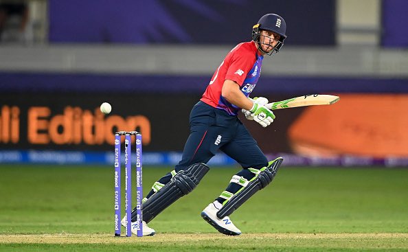 Jos Buttler was dismissed on a golden duck by Bhuvneshwar Kumar