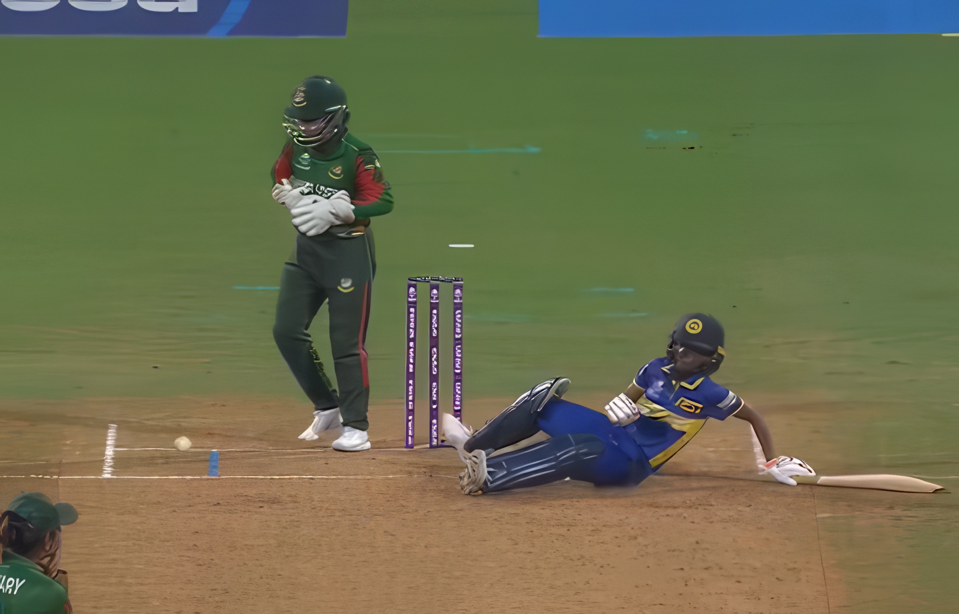 Udeshika Prabodhani gets injured during WC game against Bangladesh Women