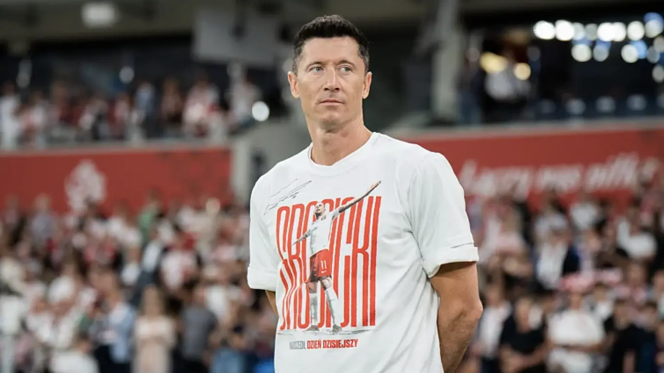 AC Milan Eyes Robert Lewandowski Transfer.