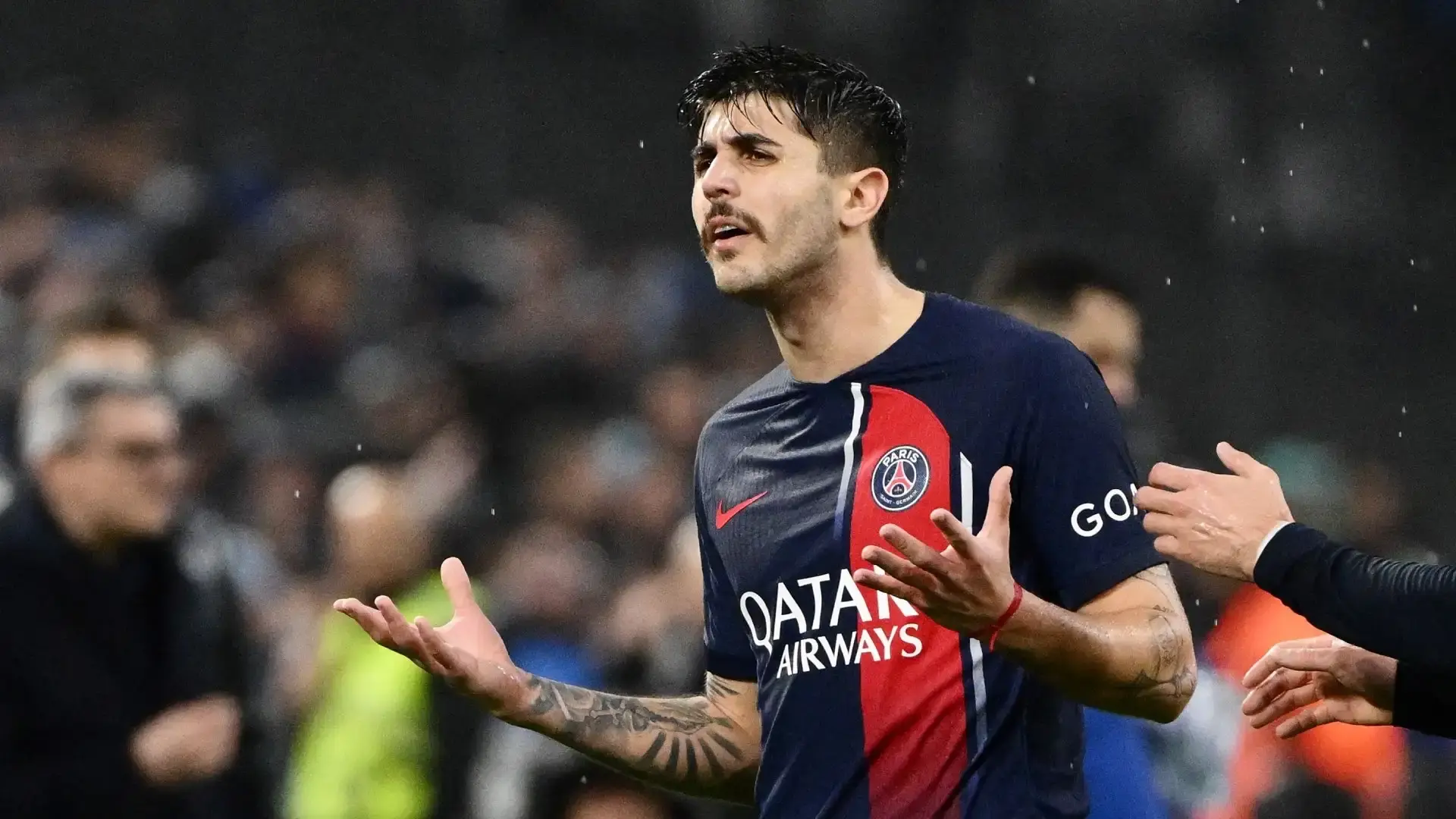 Barcelona Rejects PSG Defender as Winter Transfer Talk Grows.