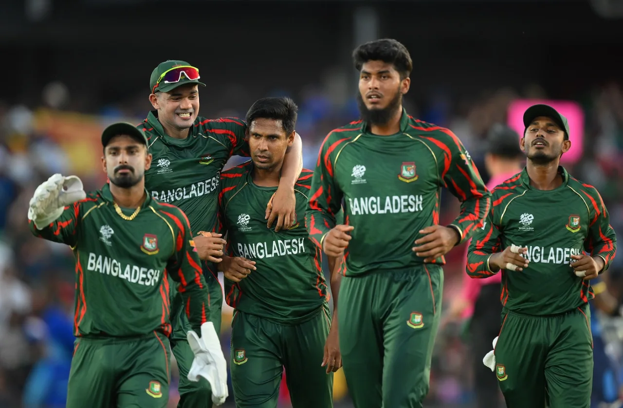 Asia Cup 2025 | Twitter reacts as Bangladesh bowlers steals show during final over thriller in Abu Dhabi