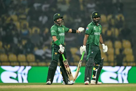 WATCH | Sahibzada and Fakhar step-up to hand desperate Pakistan lifeline with record-breaking stand