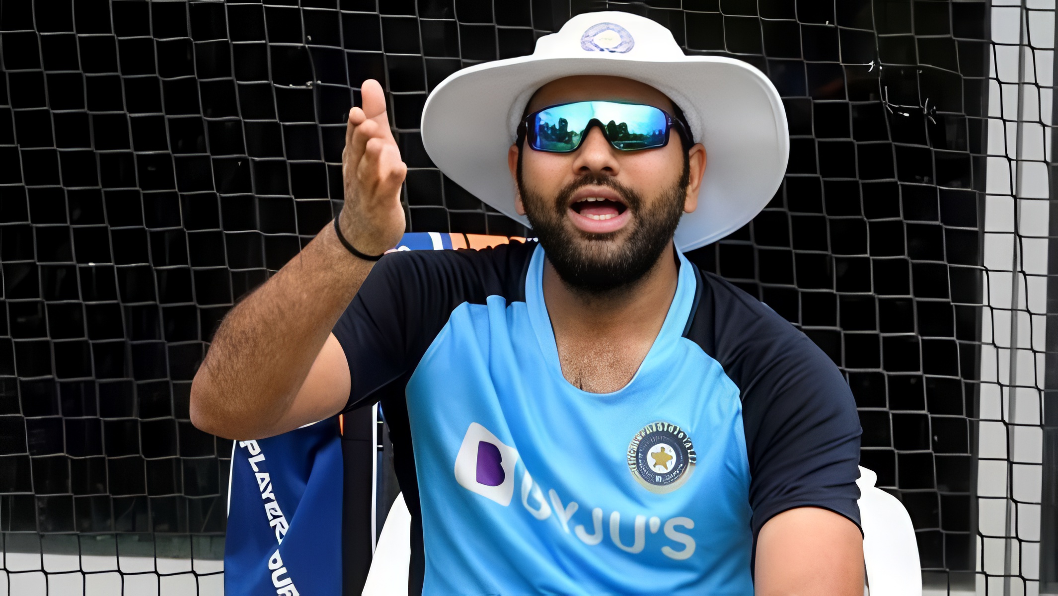 CSK vs MI | Twitter in splits as Rohit channels the 'force' to  keep Santner from spilling catch