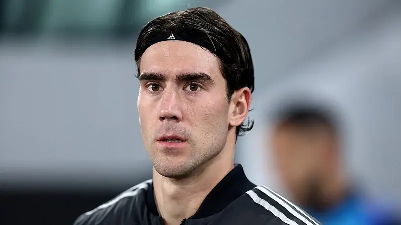 Vlahovic Urges Juventus Players to Take Responsibility After Tudor’s Exit.