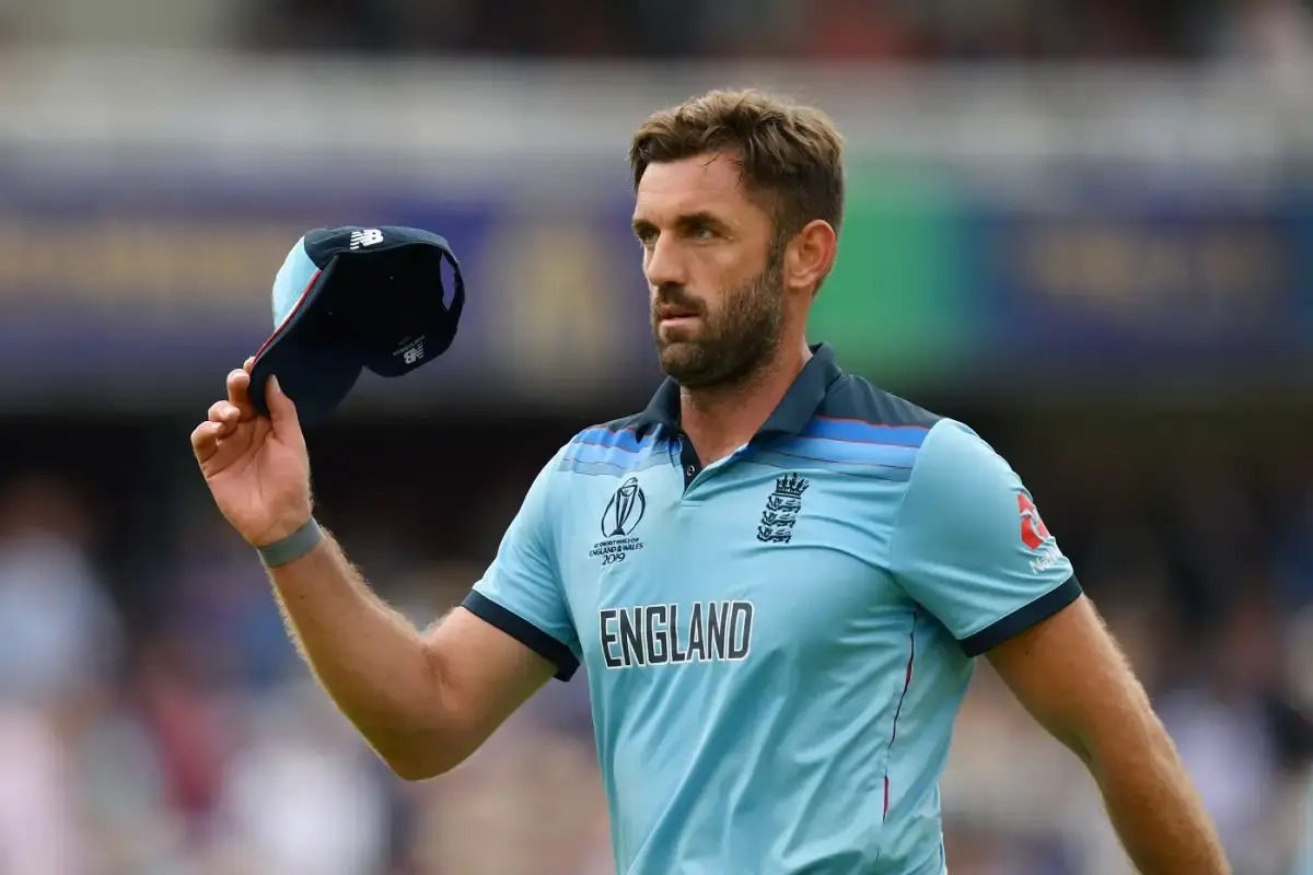 Liam Edward Plunkett was born on 6th April, 1985.